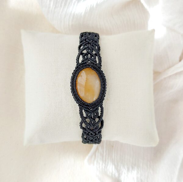 peach moonstone macrame bracelet